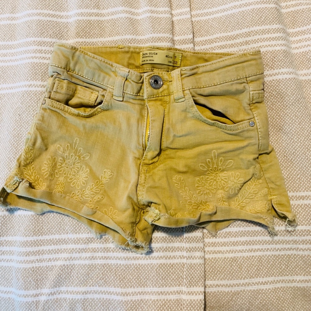 Zara girls yellow shorts
